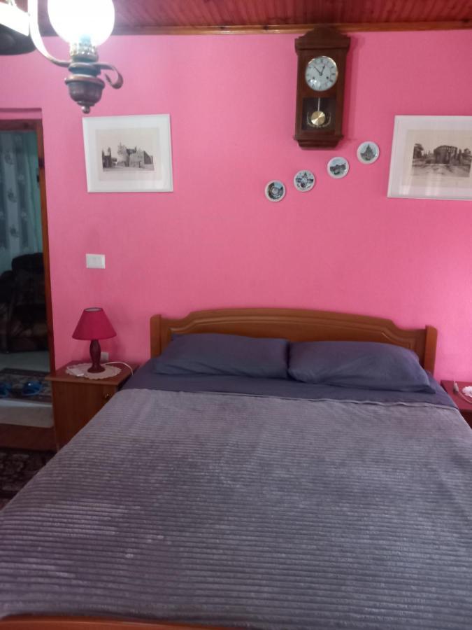 Rooms For Rent Shkodër Eksteriør billede